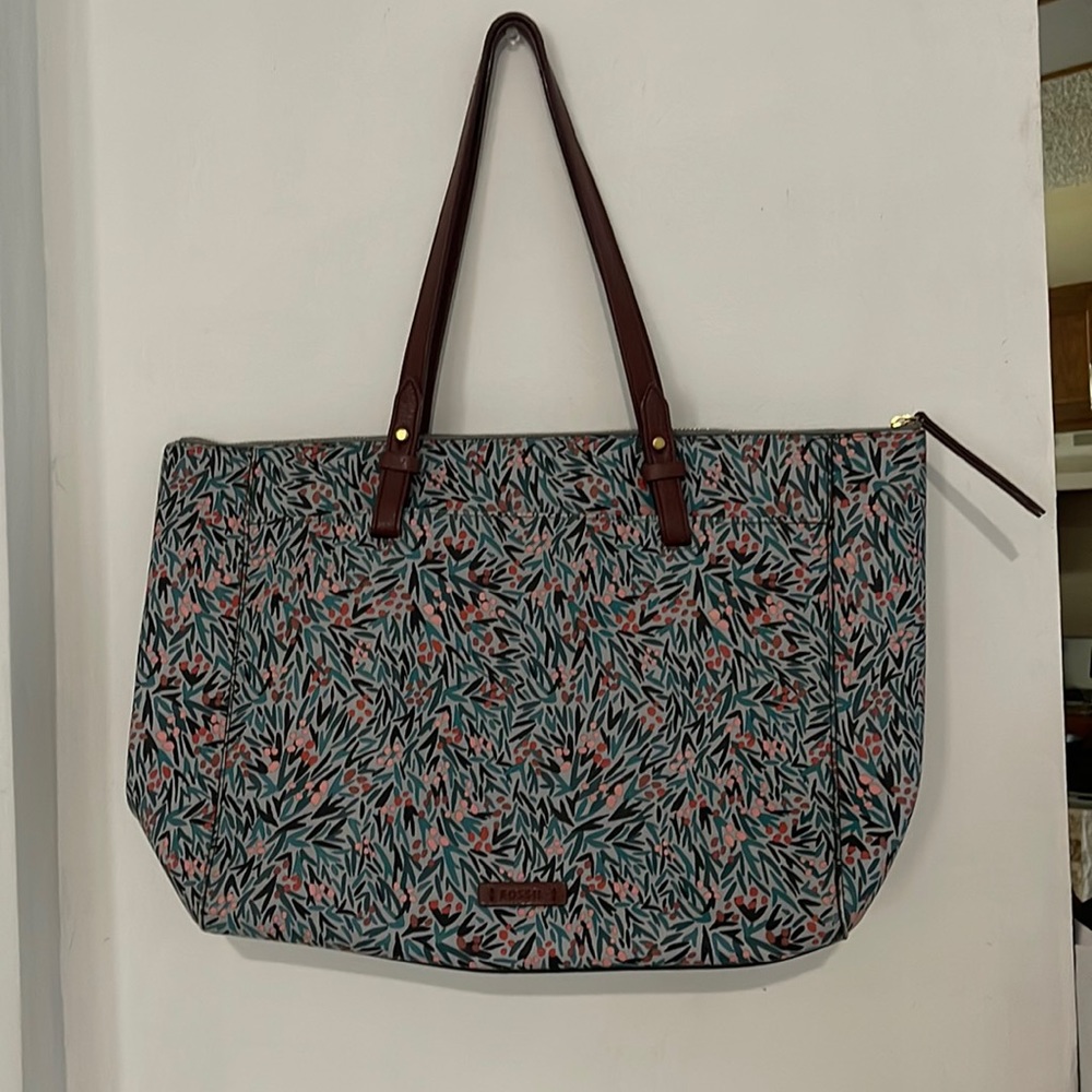 Fossils purse